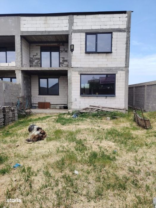 Casa tip duplex de vanzare, 144 mp, zona Jumbo Craiova