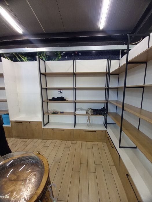 Продам торговое оборудование