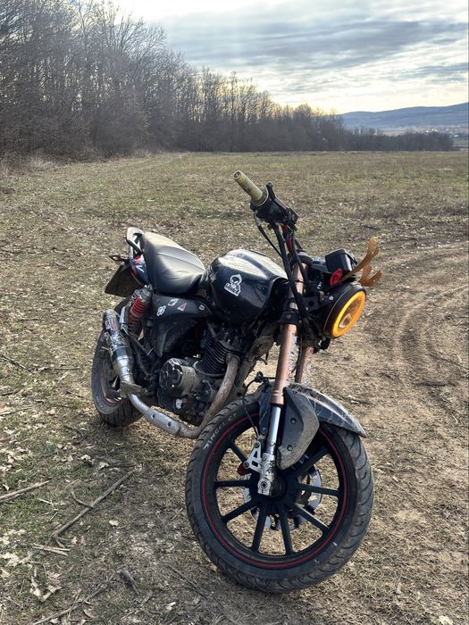 Vând Motocicleta keeway RKV 125