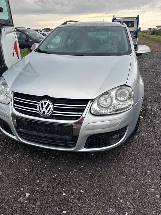 Dezmembrez dezmembrari golf5/6 break 1.9 BLS