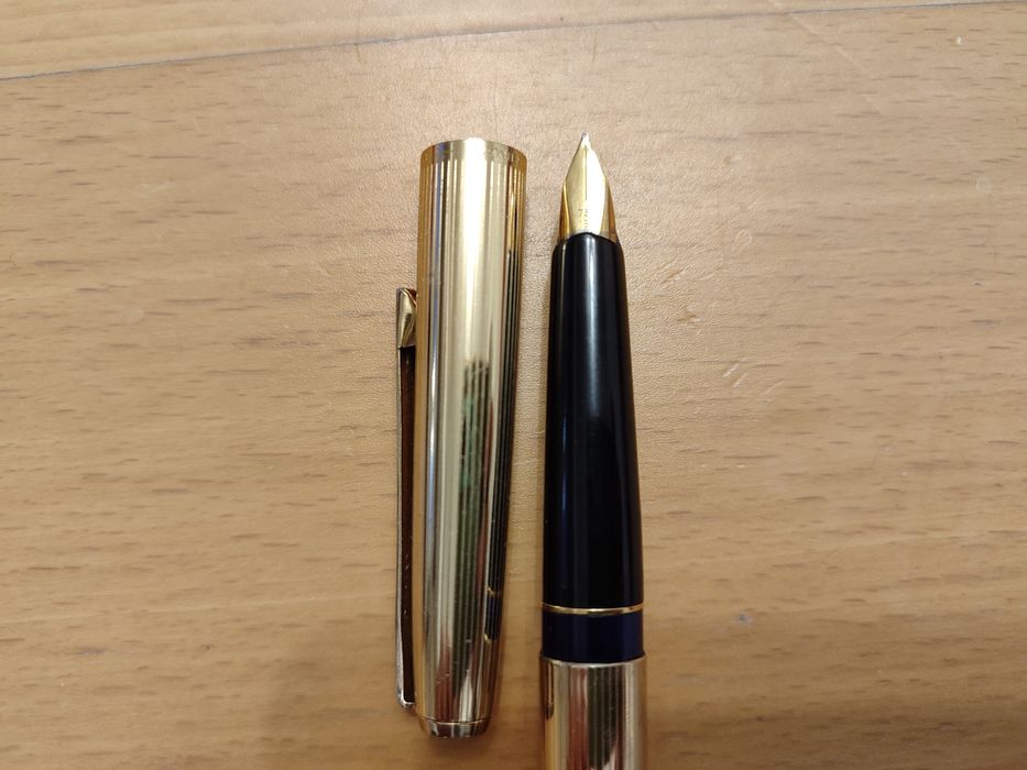 Stilou Pelikan aurit