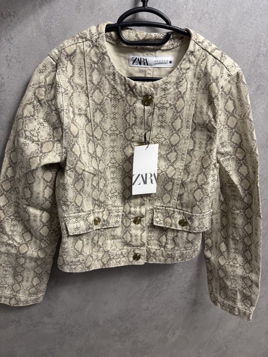 Дамско яке на Зара