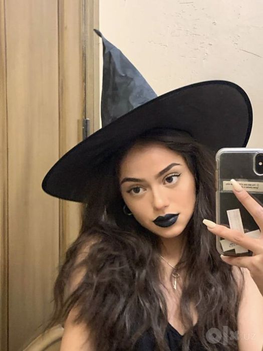 Шляпа ведьмы волшебника на halloween хэллоуин