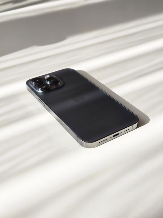 IPhone 13 Pro 128gb (с гаранция)