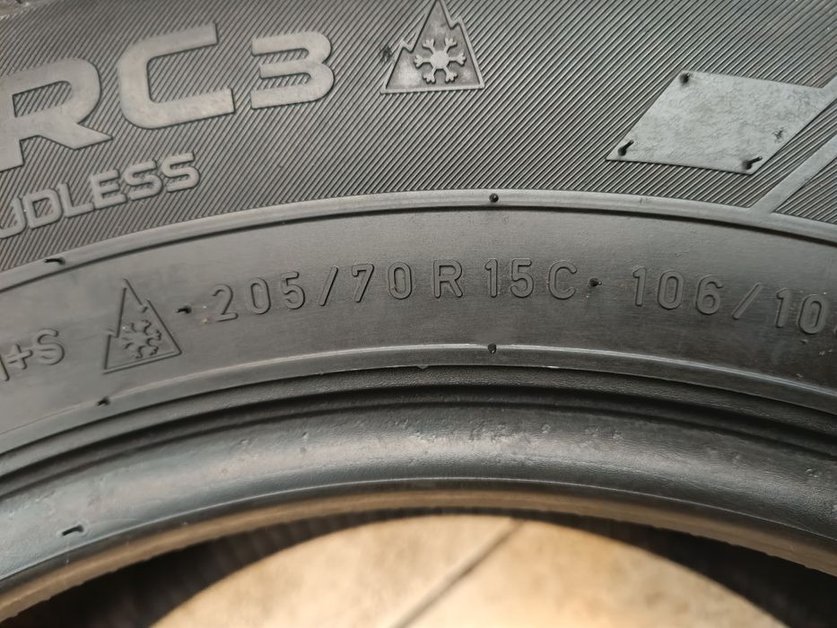 205/70/15С всесезонные шины б/у из Германии.