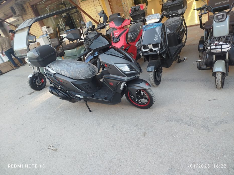 Skuter sotlafi tezda