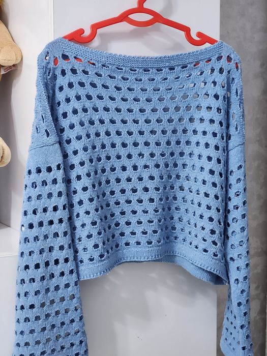 Кофточка женская вязаная