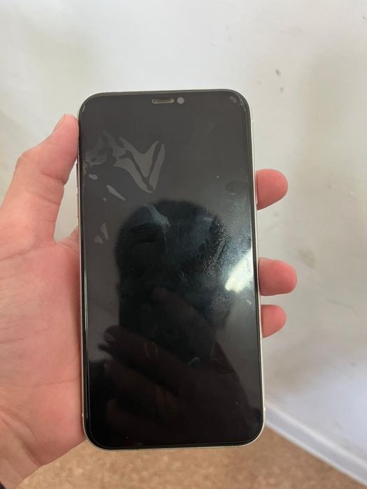 iPhone 11 без никакой минусов акб 78