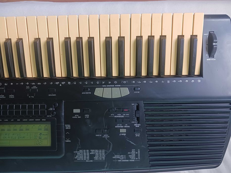 Японски синтезатор пиано Technics Kn 720