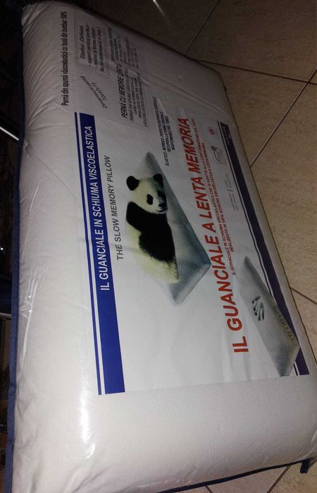 Perne din spumă vâscoelastică cu husă din bumbac 100%