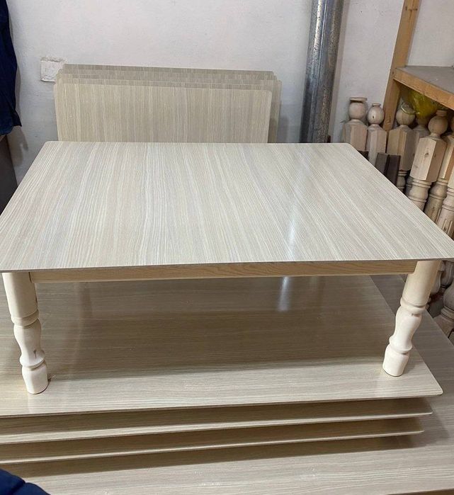 Xon taxta Pesh xonlar