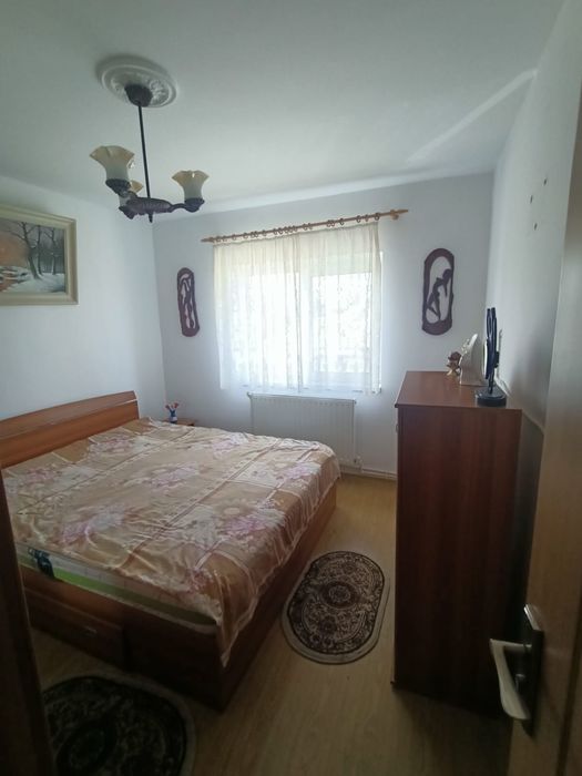 Vand apartament 3 camere negociabil
