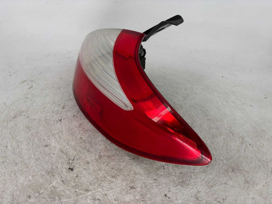 Stop de pe aripa Renault Megane 3 hatchback an 2011