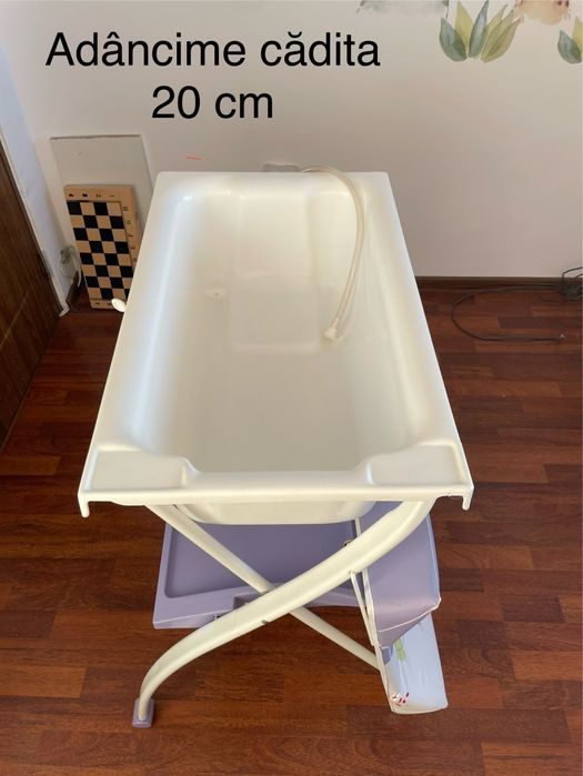 Cadru cu cadita si masa de schimbat/infasat
