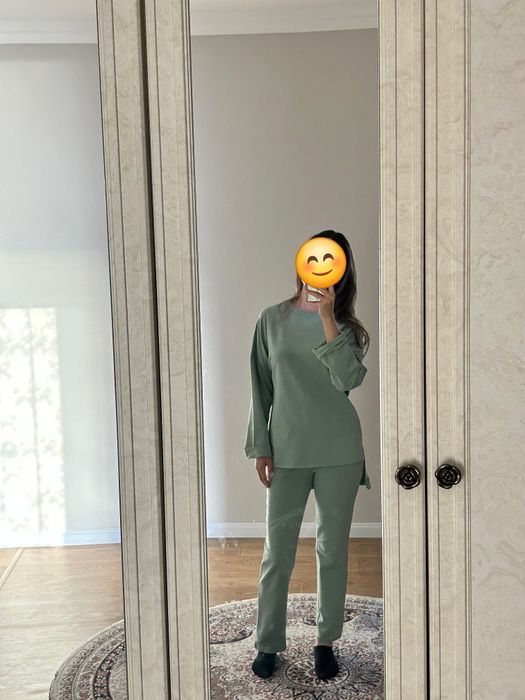 Спортивный костюм