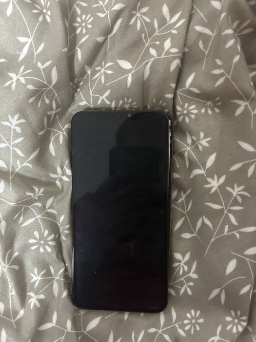 Vând piese de iphone xs max