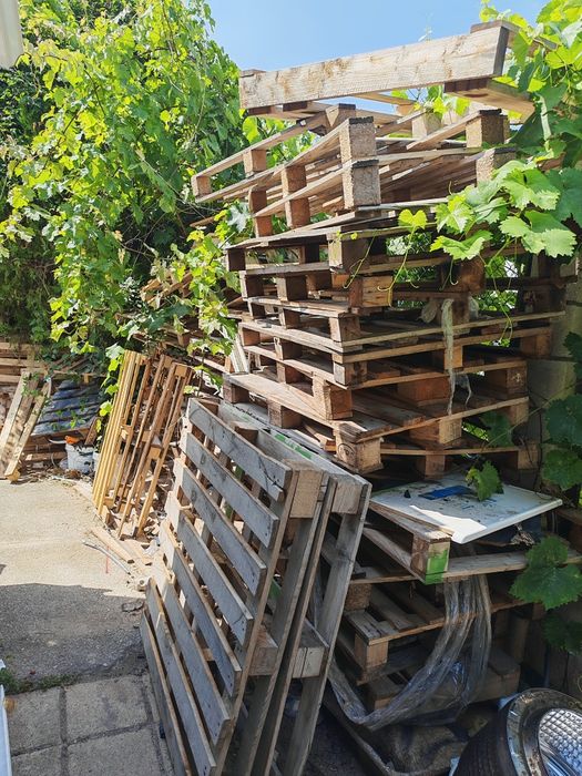 Палетни скари за ползване и горене