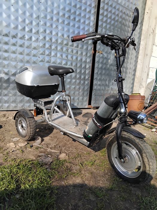 Triciclu electric