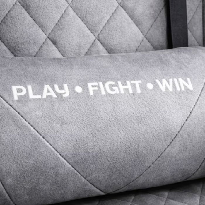 Геймърски стол с регулируема височина и лумбална възглавница