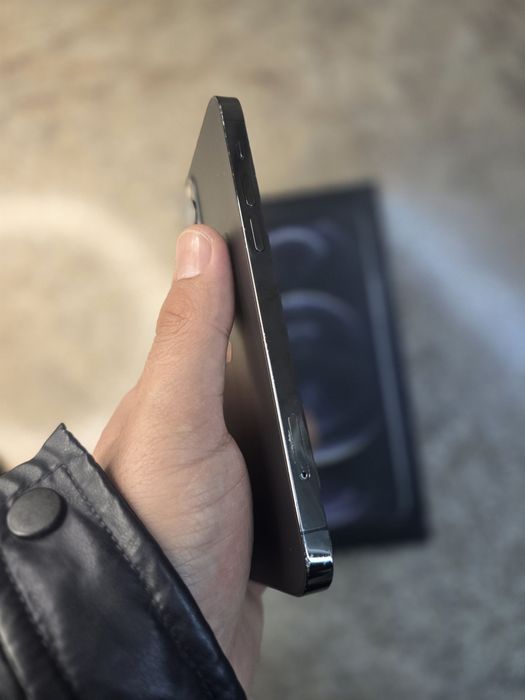 iPhone 12 Pro 128 Gb karobka dok