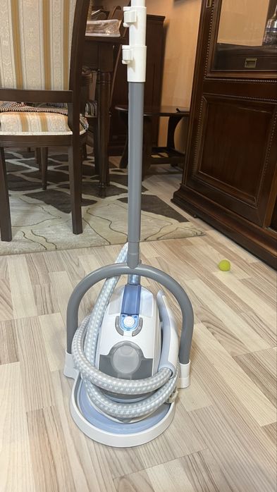 Продам напольный отпариватель для одежды Philips