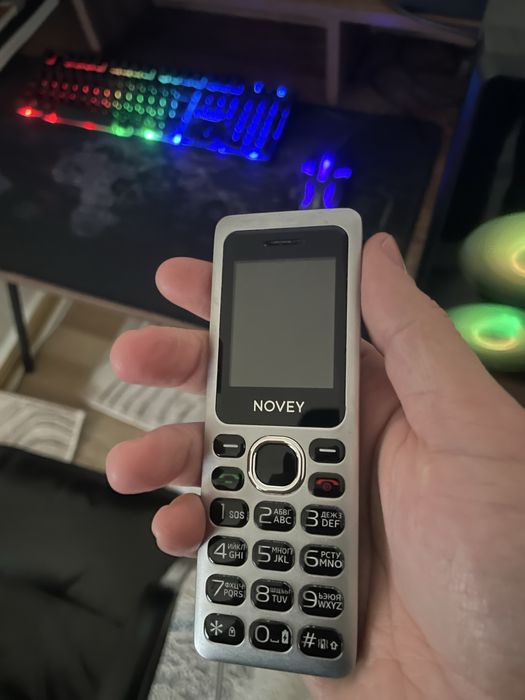 Телефон новей рабочий