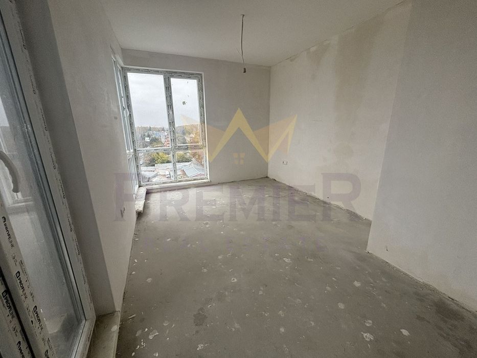 3-стаен в Варна-Младост 1 площ 150