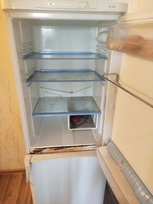 Холодильник Индезит