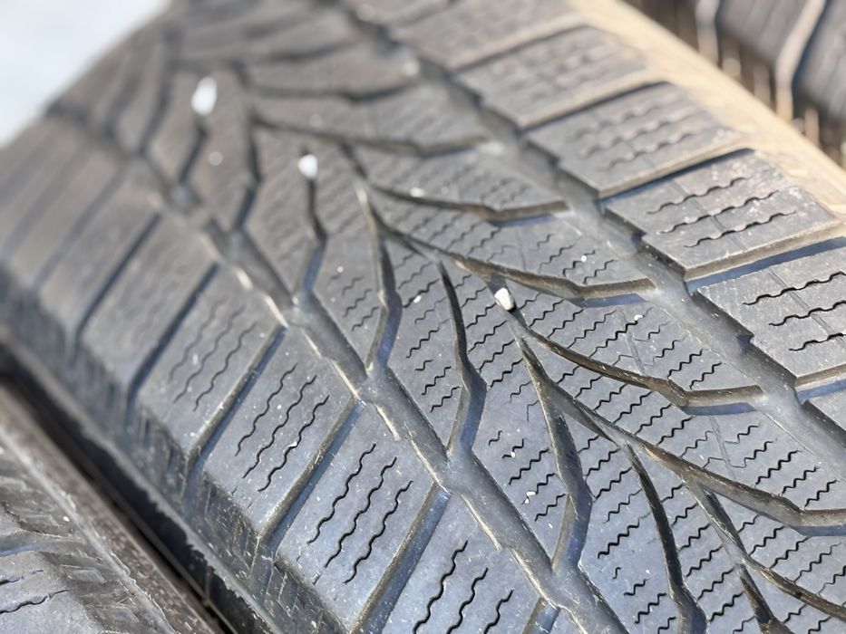 175/65/R15 Starperformer 4бр зимни 4-5мм