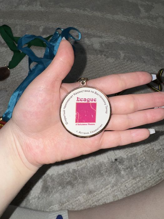 продам медали