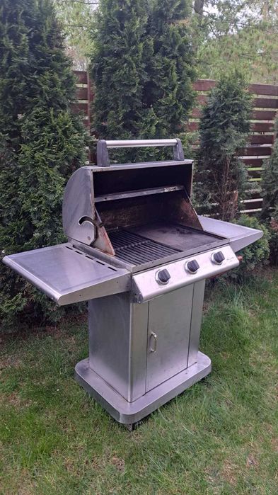 Gratar gaz LANDMANN Grill Chef - 3 arzatoare- Grill + placa din FONTA