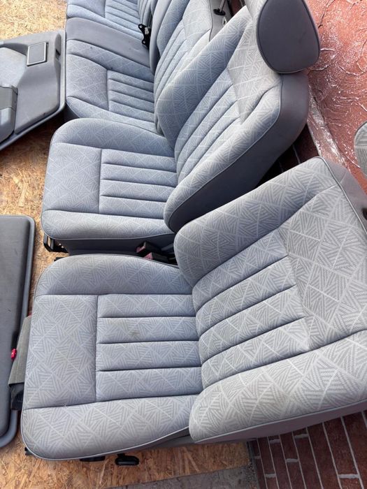W124 салон мерседес