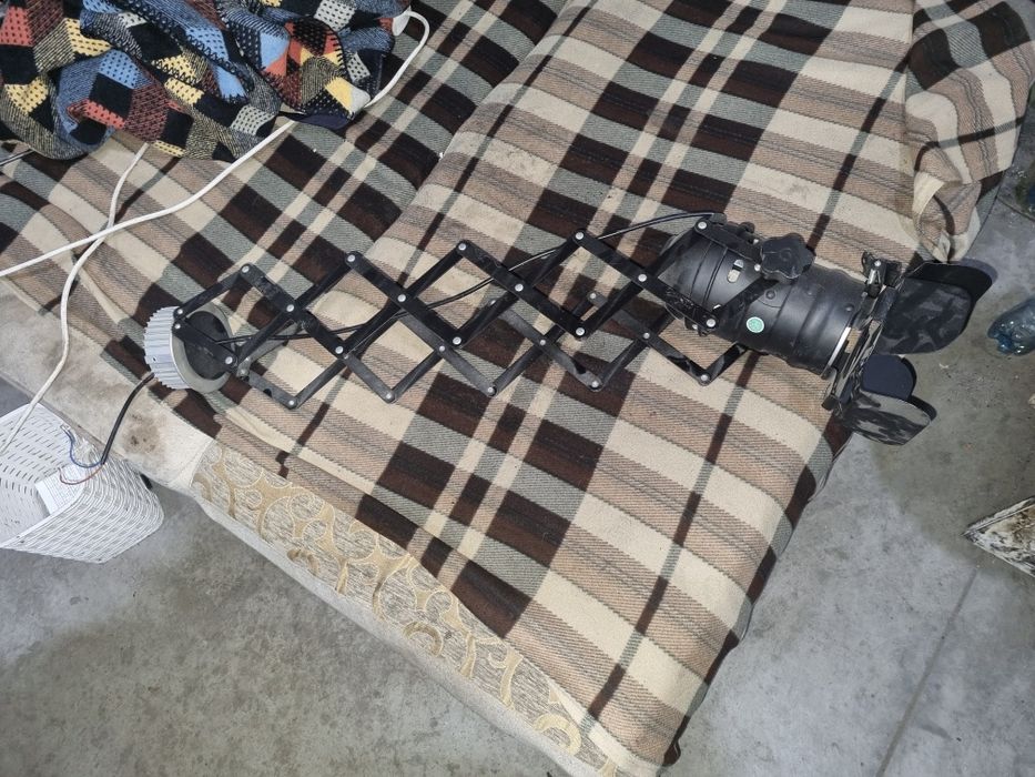 Прожекторы студийные.