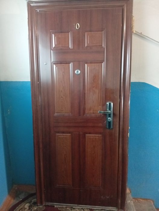 Продам завадскую дверь