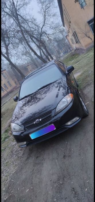 Продаётся Лассети Джентра 1.8