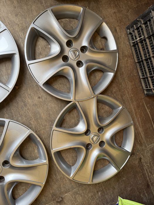 Set Capace Originale Logan Sandero Docker R16 jante structurate