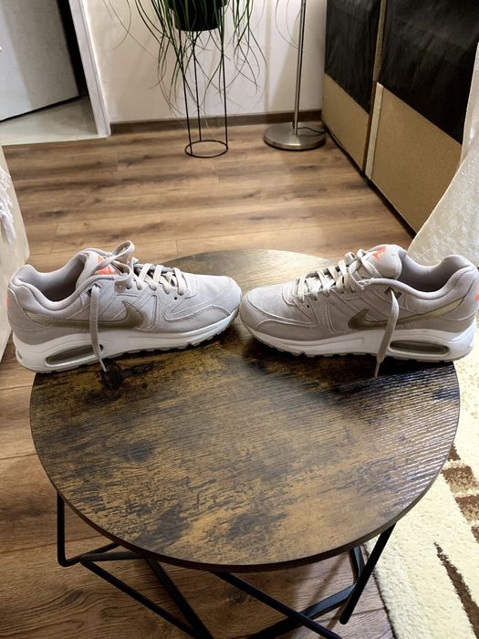 Обувки Nike Air Max Command PRM