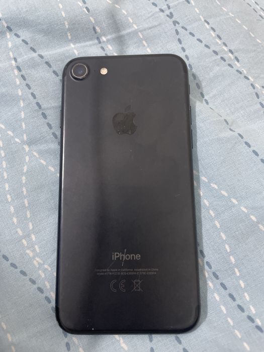 Айфон 7 продаем .