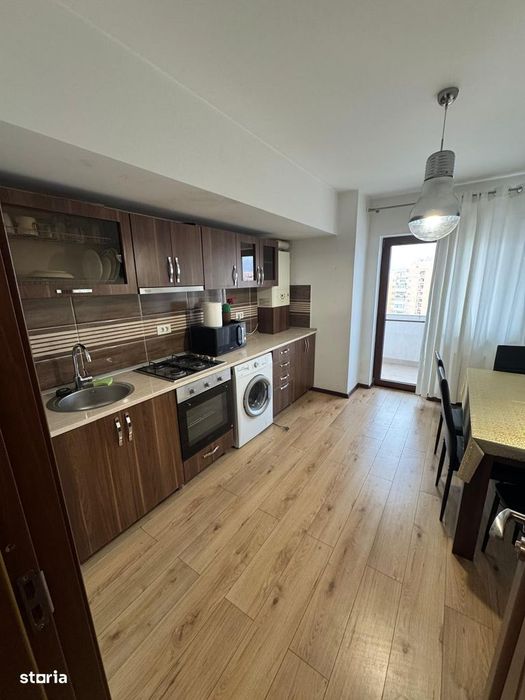 Apartament cu 2 camere de închiriat Piata Simian