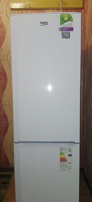 Продам холодильник