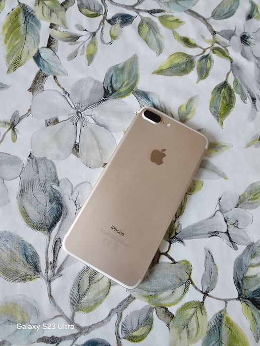 Продам samsung s22,samsung s7 edge