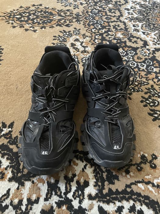 Balenciaga track 1, БУ