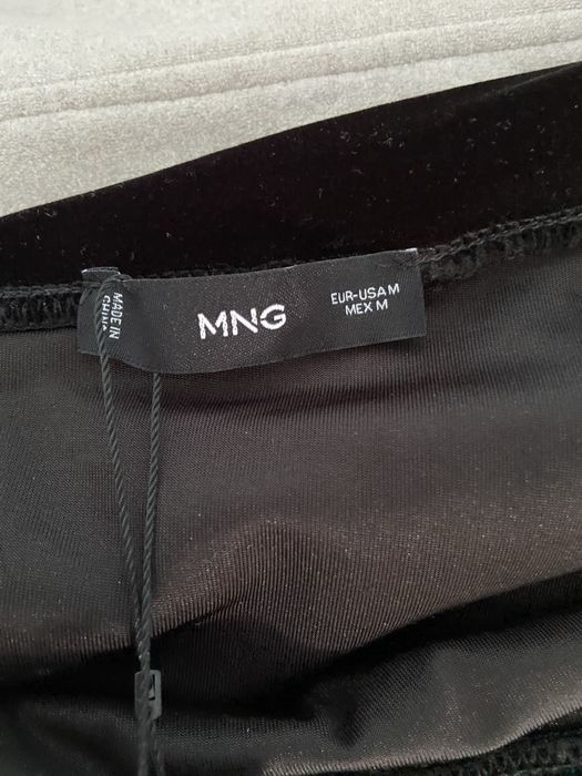 Топ Mango на одно плечо