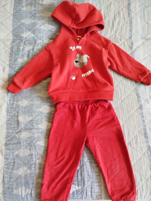 Вещи на девочку.