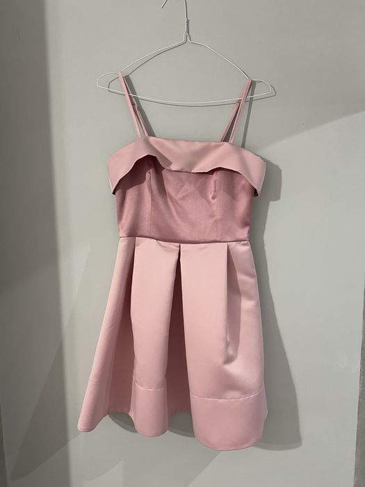 Официална рокля Tia Dorraine