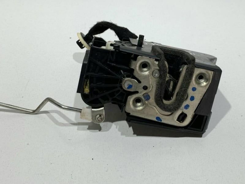 Broasca usa dreapta spate Dacia Duster 2 825020888R SUV