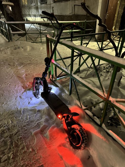 продам электро самокат kugoo g1