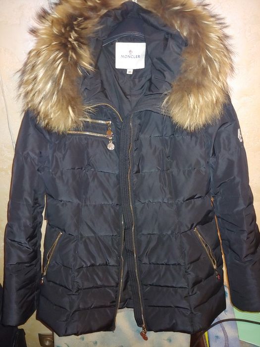 Женские куртки б/у