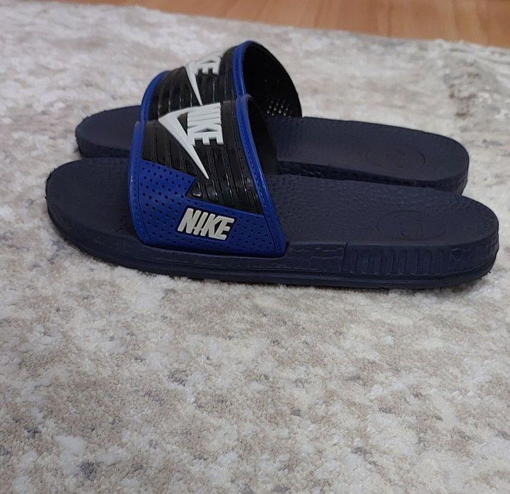 Летняя обувь на мальчика