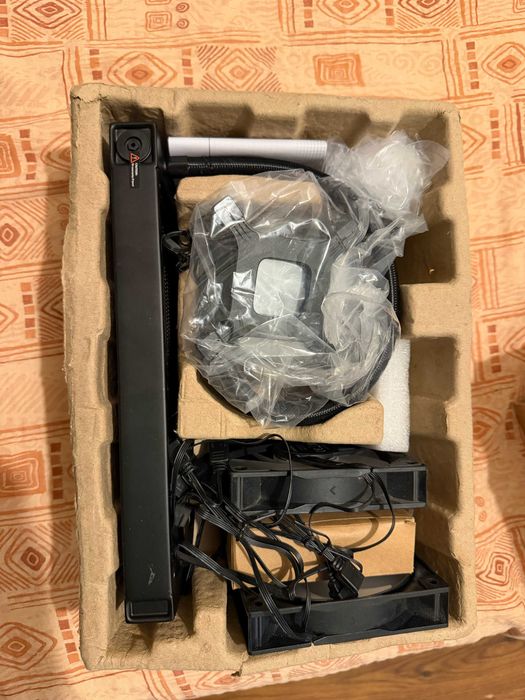 Cooler Deepcool LS520 SE ARGB ca nou